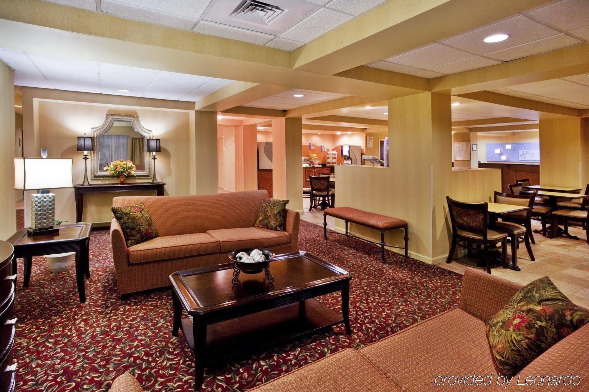 Spark By Hilton Calhoun Extérieur photo